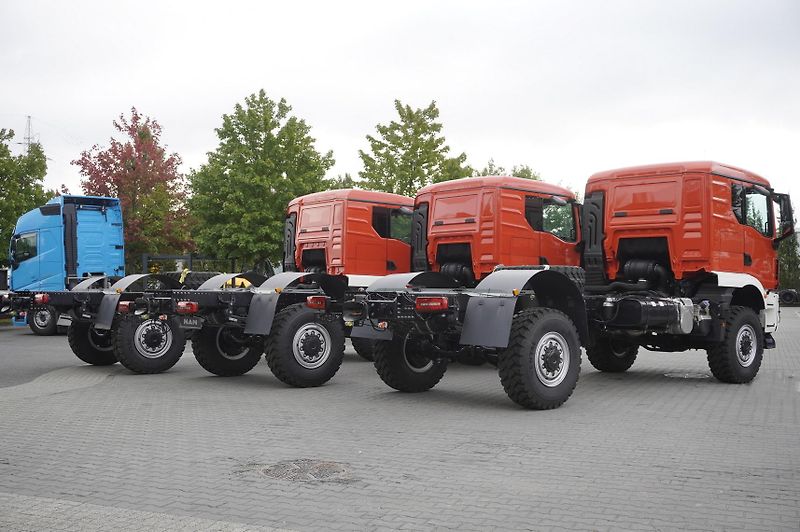 MAN TGM (2026) 18.250 4x4 / chassis 520 cm - fotka 3 z 24