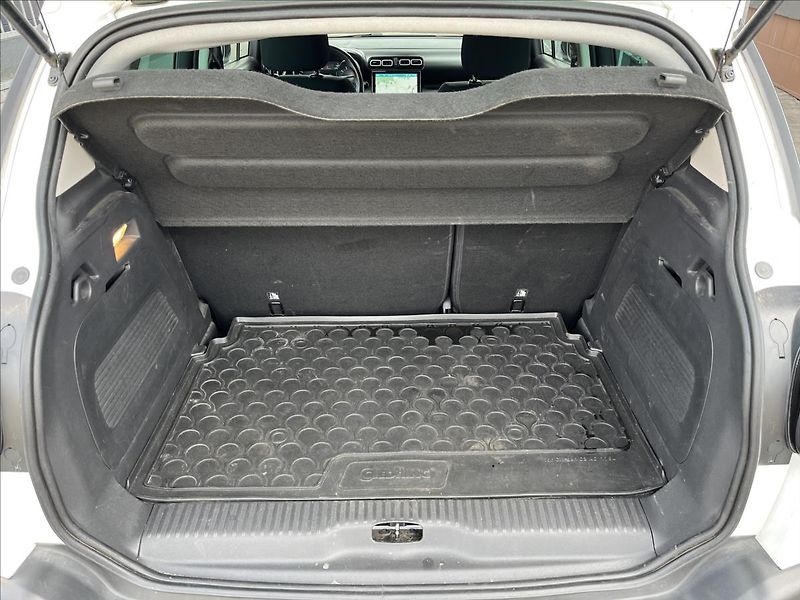 Citroën C3 Aircross 1,5 BlueHDi  Shine - fotka 19 z 21