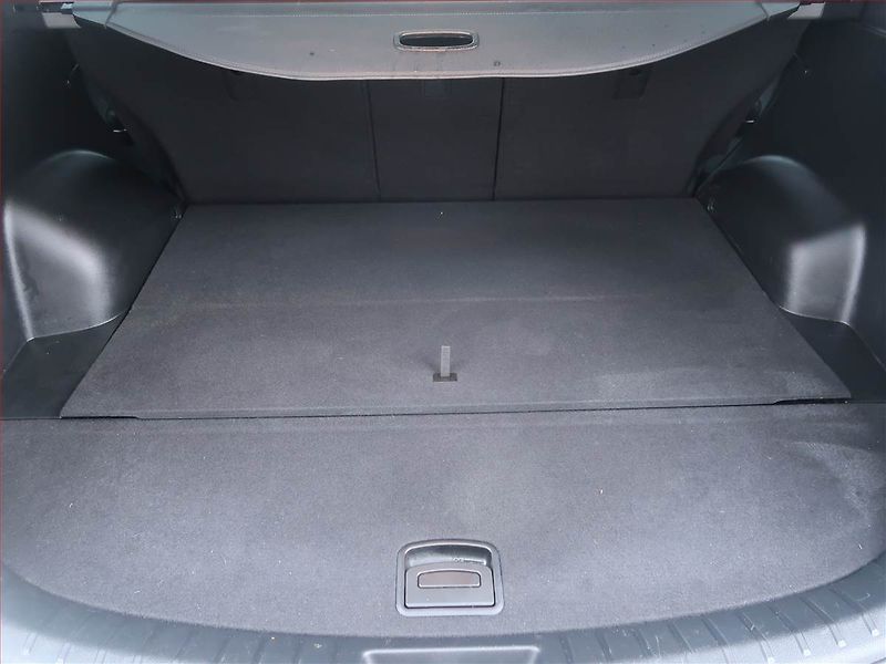 Hyundai Santa Fe (2018) Executive 2.2 CRDi Blue, 4X4 - fotka 13 z 14