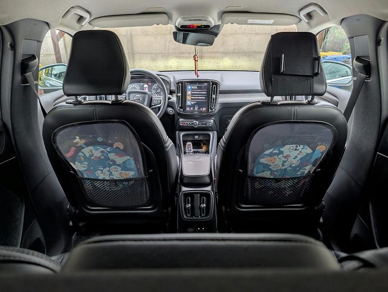 Volvo XC40 D3 Inscription Geartronic - fotka 9 z 11