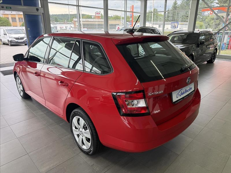 Škoda Fabia 1,0   1.MAJ,SERVISKA,AMBITION - fotka 4 z 18