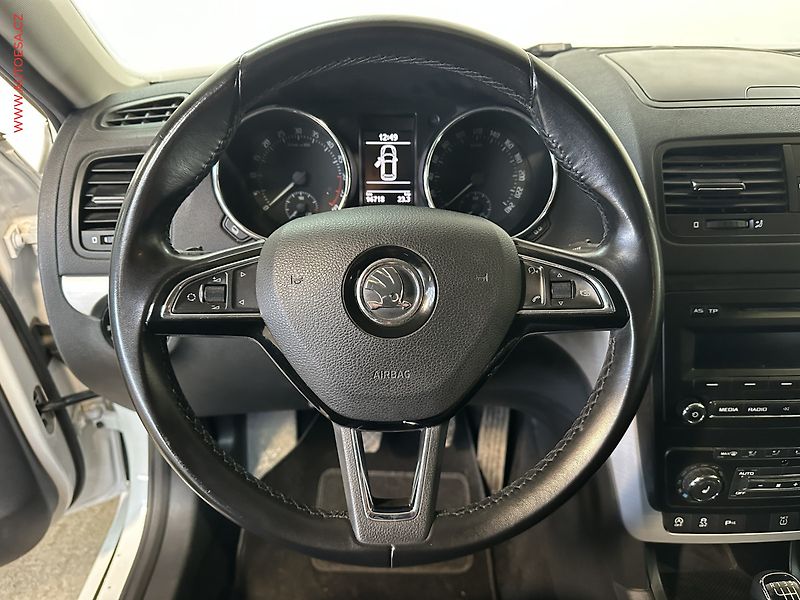 Škoda Yeti (2014) 2.0 TDi, Ambition - fotka 11 z 21