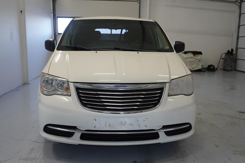 Chrysler Town & Country 3.6i TOWN&COUNTRY  4X4 AUTOMAT - fotka 2 z 36