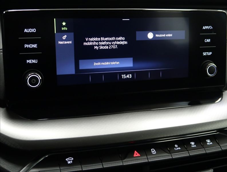 Škoda Octavia 2,0 TDI ČR 1 MAJITEL DPH - fotka 26 z 40