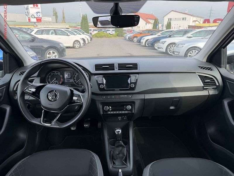 Škoda Fabia (2021) 1.0i, ČR - fotka 8 z 19
