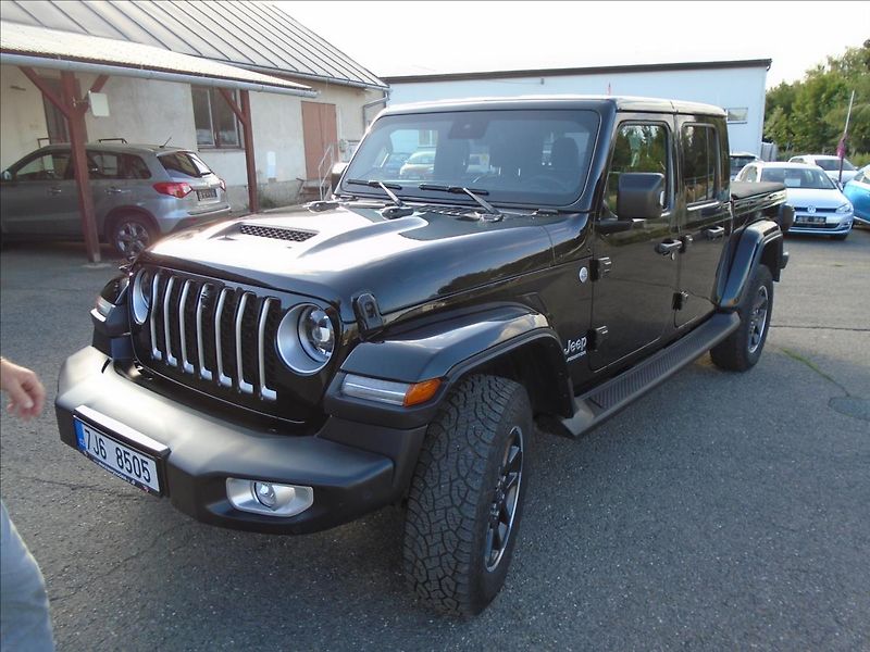 Jeep Gladiator 3,0 - fotka 4 z 23