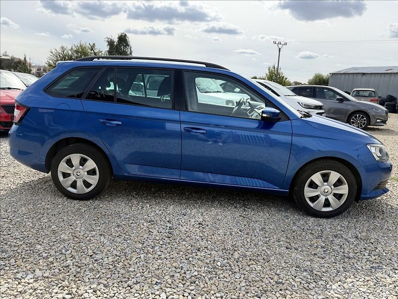 Škoda Fabia 1,0 MPI KLIMA - fotka 4 z 22