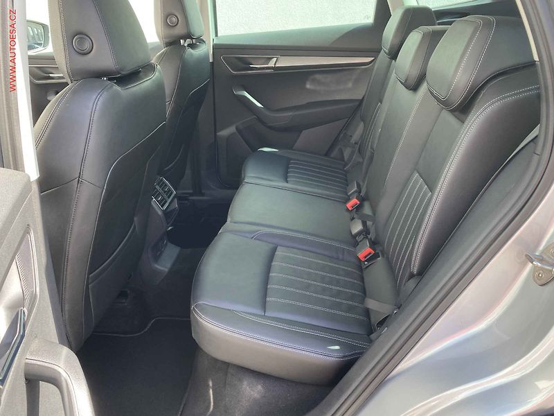 Škoda Karoq (2018) 1.0 TSi, Style, DSG, LED - fotka 10 z 20