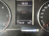 Volkswagen Sharan (2017) 2.0 TDi Sound 110 Kw - náhled 35