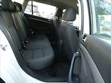 Volkswagen Golf 1,2 TSi 77kW serviska, klima - náhled 23