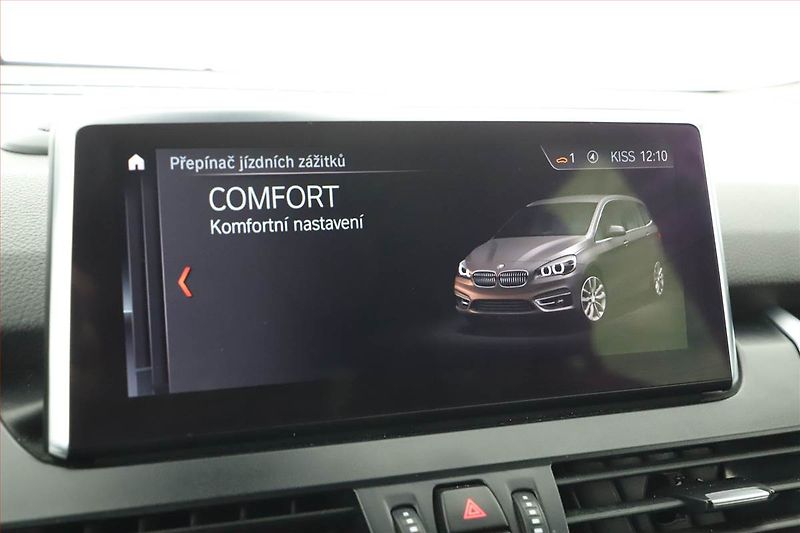 BMW Řada 2 (2020) 218d Gran Tourer, Automat - fotka 15 z 18