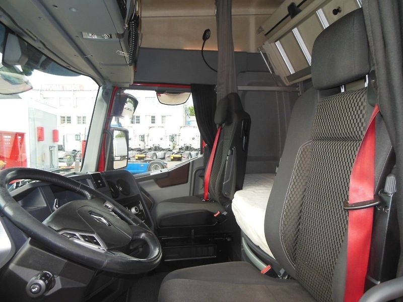 Renault Trucks T T520 HIGH, COMFORT, LOWDECK, T - fotka 11 z 19