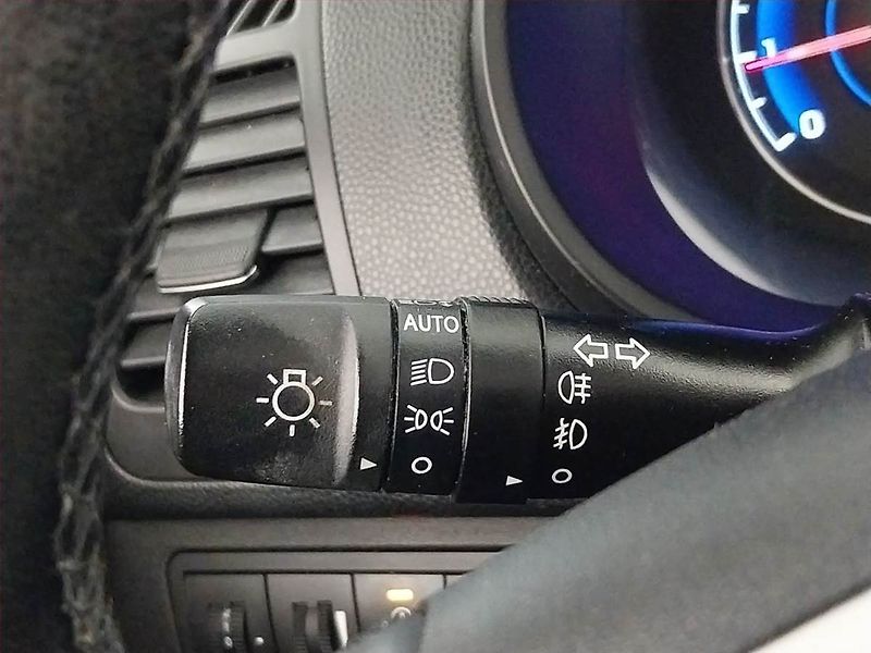 Hyundai ix20 (2017) 1.6 CVVT, Serv.kniha, Tempomat - fotka 16 z 19