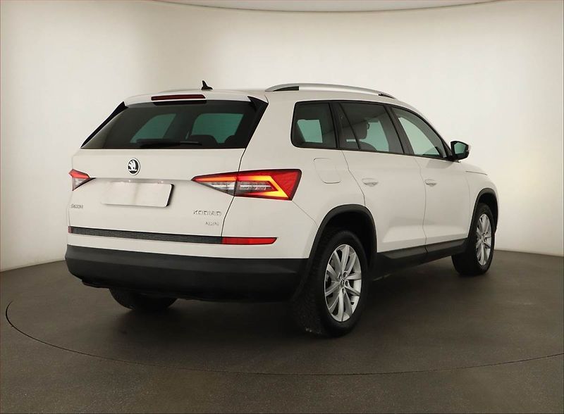 Škoda Kodiaq (2017) 2.0 TDI 4x4, 4X4, Navi - fotka 5 z 13