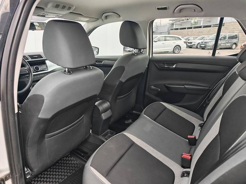 Škoda Fabia Ambition Green tec 1,2TSI - fotka 7 z 21