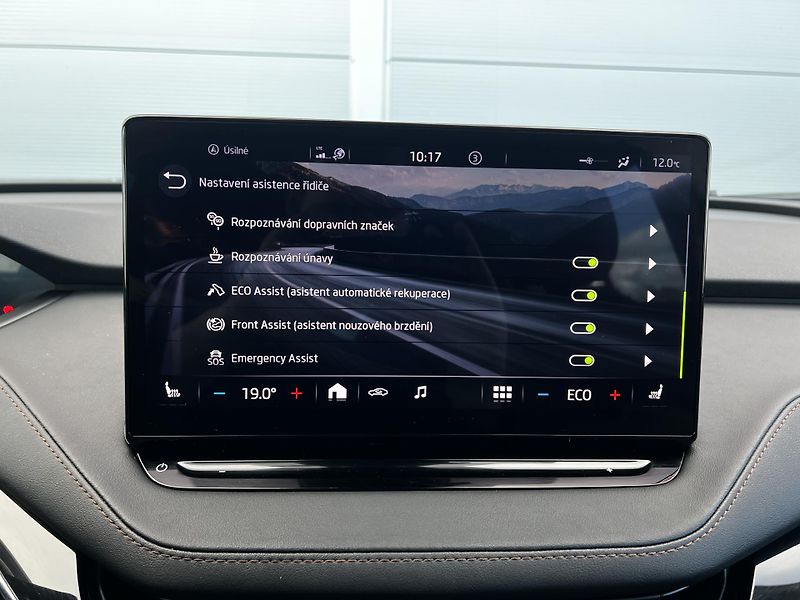 Škoda Enyaq 150kW SPORT Tepelko DPH TZ  - fotka 19 z 29