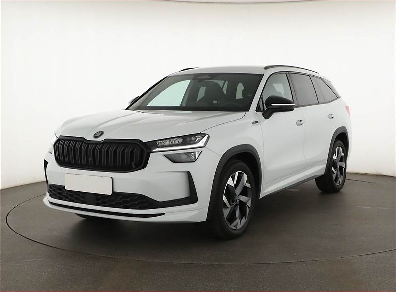 Škoda Kodiaq (2025) 2.0 TDI - fotka 2 z 29