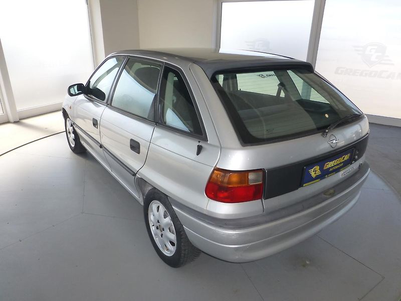 Opel Astra (1998) 1,4I**KLIMATIZACE**NOVÁ SPOJKA - fotka 7 z 24