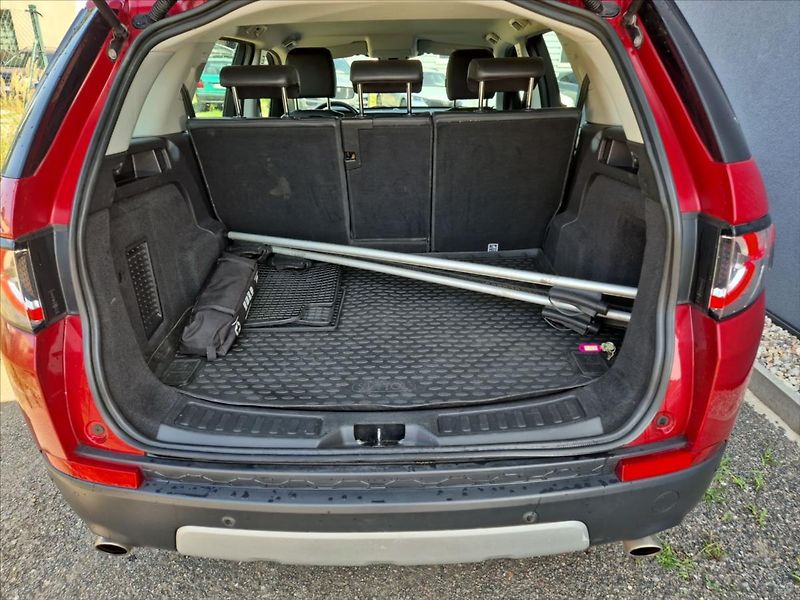 Land Rover Discovery Sport 2,0 - fotka 11 z 19