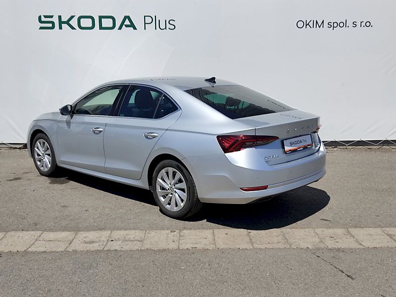 Škoda Octavia (2024) Style 1,5 Tsi 110 Kw DSg M-HEV - fotka 33 z 37