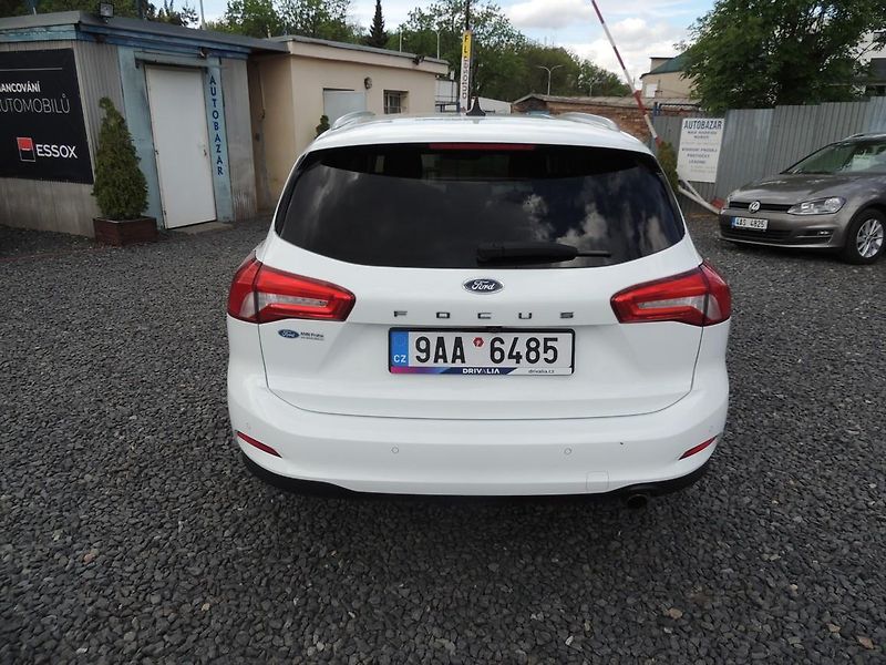Ford Focus (2022) 1.5TDCi,88kw,Titanium,automat - fotka 6 z 62
