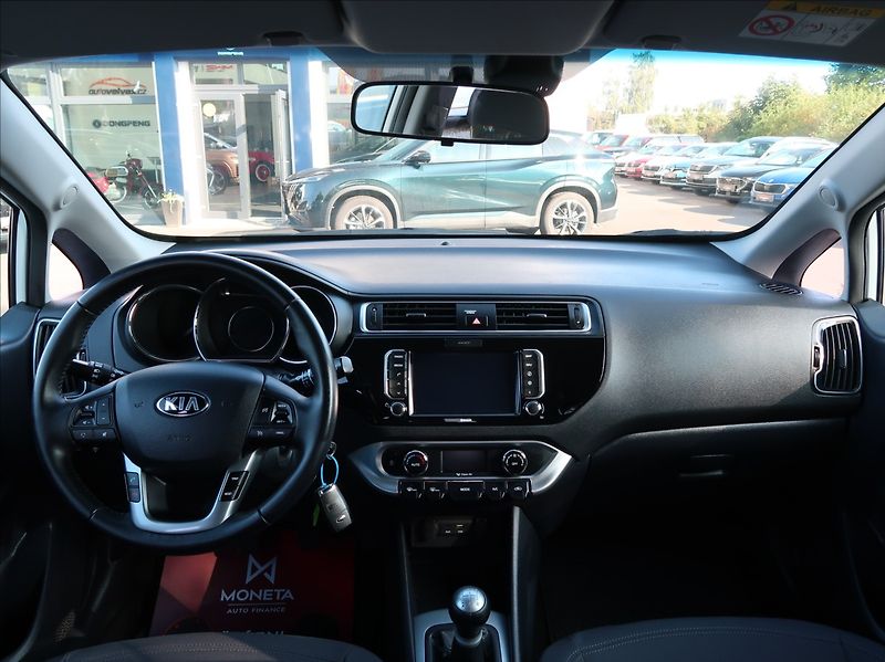Kia Rio 1,3 CVVT,62kW,1majČR,Serv.kn. - fotka 18 z 30