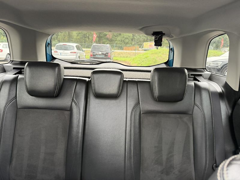 Suzuki Vitara 1.6 16V 4x4 UZÁVĚRKA LIMITED - fotka 17 z 26