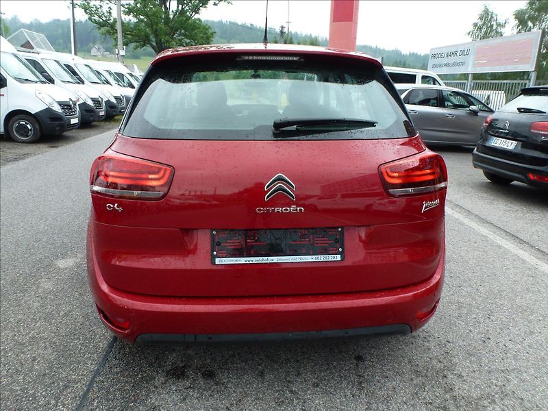 Citroën C4 Picasso 1,2 PureTech 110 MAN  SpaceTou - fotka 10 z 51