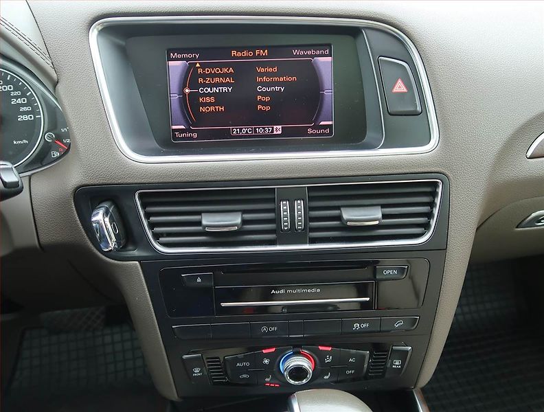 Audi Q5 (2013) S line 3.0 TDI, 4X4, Automat - fotka 12 z 16