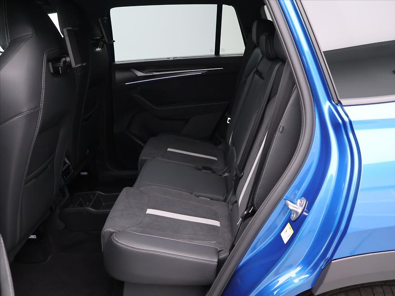 Škoda Kodiaq 2,0 TDI DSG 4x4 Sportline DPH - fotka 15 z 34