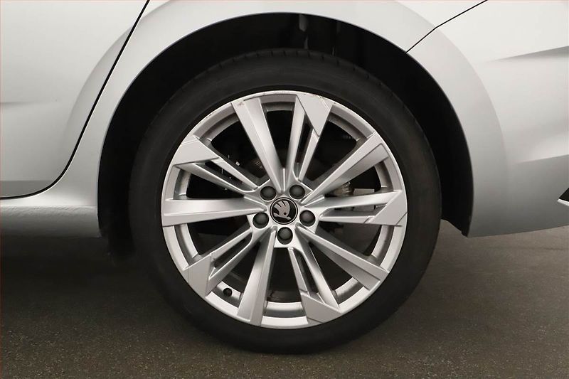 Škoda Scala (2025) 1.0 TSI, Drive, FullLed - fotka 10 z 20