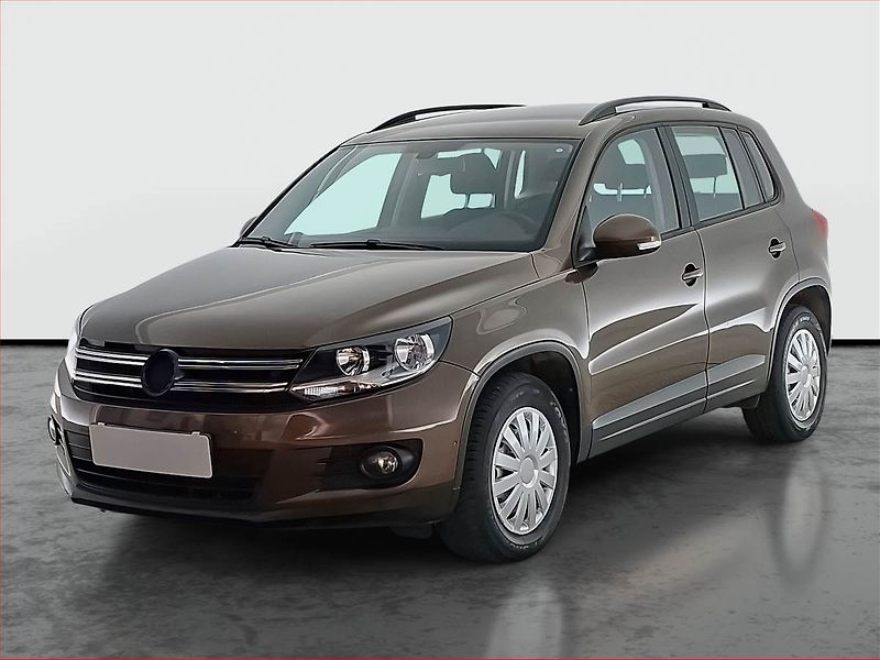 Volkswagen Tiguan (2013) 2.0 TDI, Tempomat - fotka 2 z 15