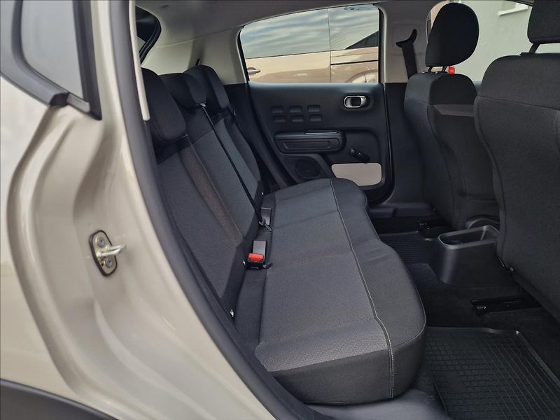 Citroën C3 1.2 PureTech Feel,ČR,1.Maj. - fotka 15 z 47