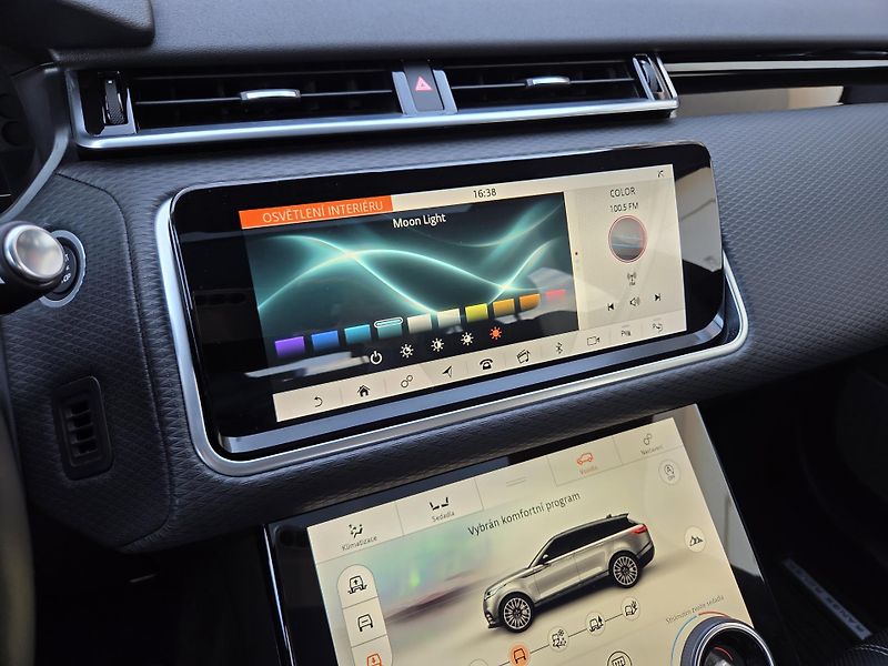 Land Rover Range Rover Velar D300 R-D SE HUD PANO TOPservis - fotka 30 z 47
