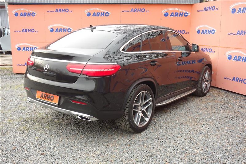 Mercedes-Benz GLE 350CDi 190KW,4 MAT.,KUPÉ. - fotka 7 z 39
