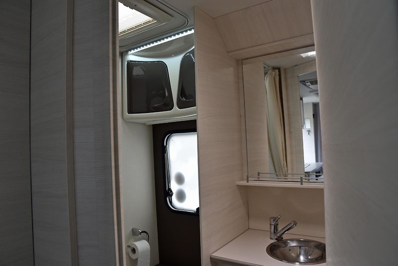 Sterckemann Starlett 496 PE COMFORT, KLIMA, 5MÍST - fotka 39 z 50