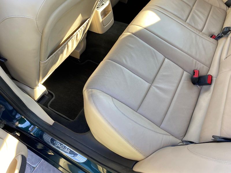 Jaguar S-Type (2001) 3.0 /175kW - fotka 21 z 29