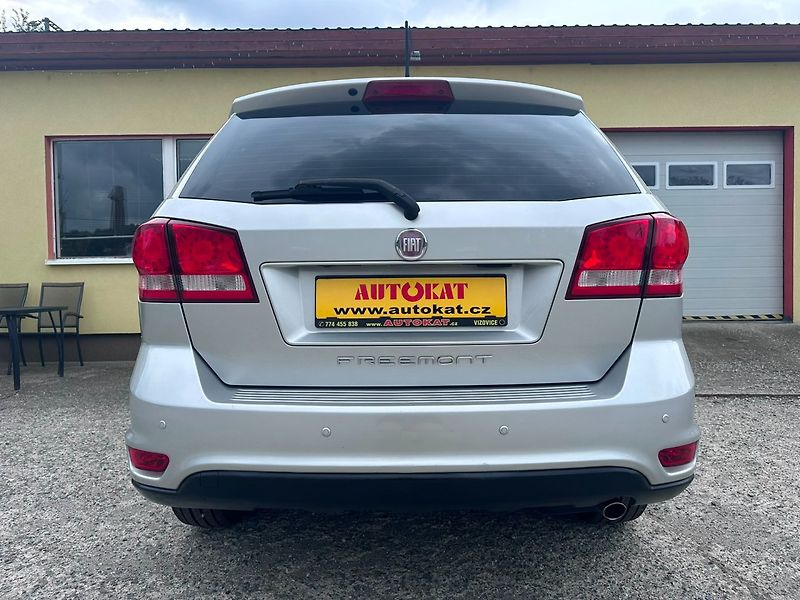 Fiat Freemont (2013) 2.0JTD 7-míst/1MAJ/TEMPOMAT - fotka 4 z 37