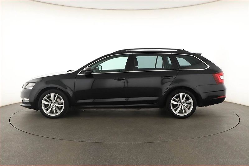 Škoda Octavia (2019) Style 2.0 TSI, 4X4, Automat - fotka 3 z 17