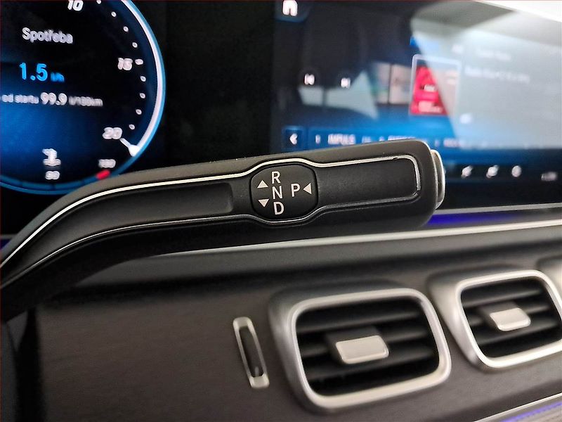 Mercedes-Benz GLE (2021) 400 d - fotka 13 z 23