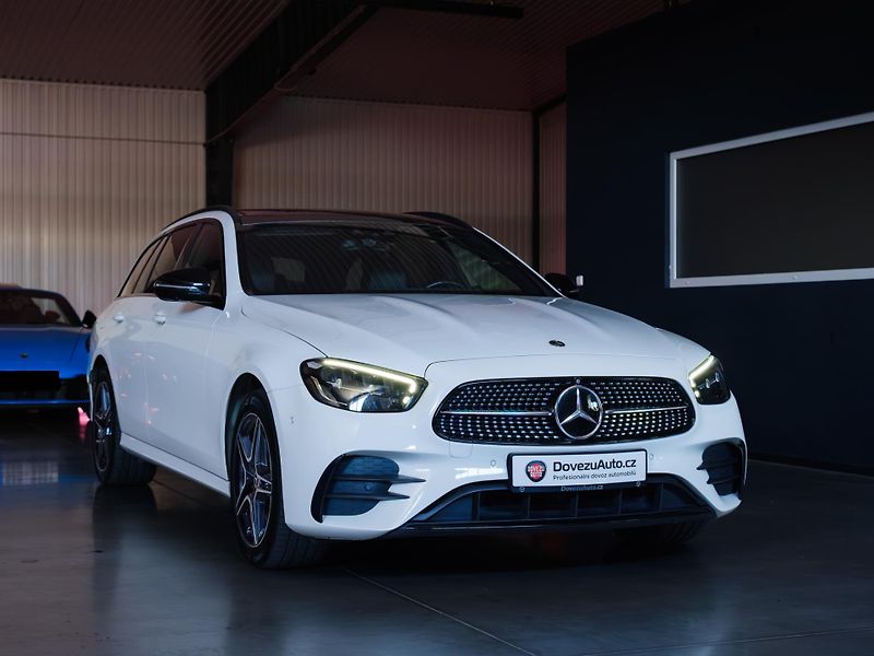 Mercedes-Benz Třídy E 300de 4MATIC AMG Line, DPH - fotka 4 z 34