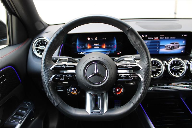 Mercedes-Benz GLB 35 AMG*4M*FACEL*ZÁR*DPH*CZ - fotka 17 z 42