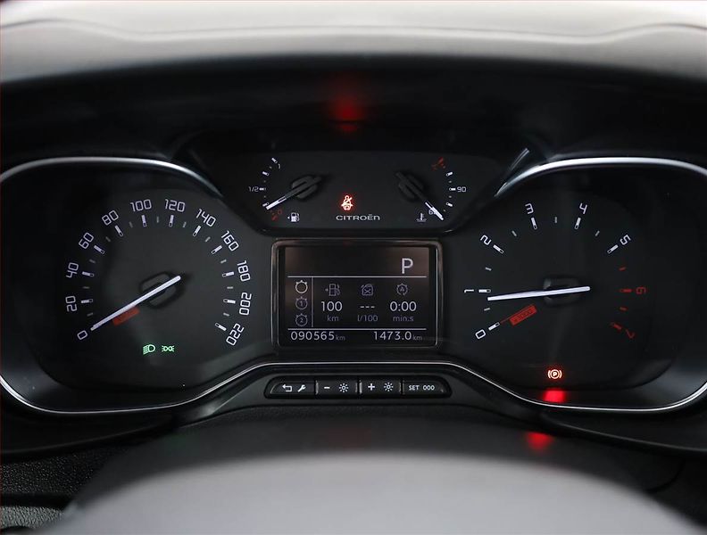 Citroën Berlingo (2019) Feel 1.5 BlueHDi, 5Míst, ČR - fotka 9 z 20
