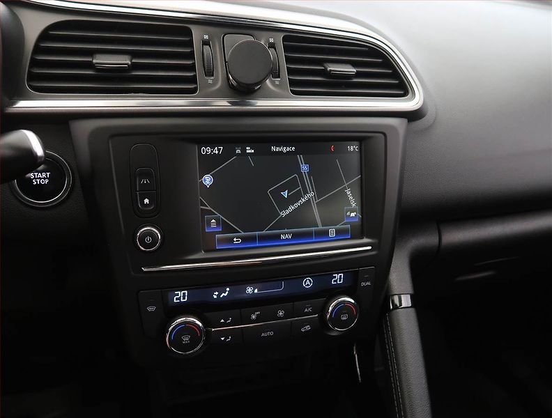 Renault Kadjar (2017) 1.2 TCe, Navi, Tempomat - fotka 13 z 23