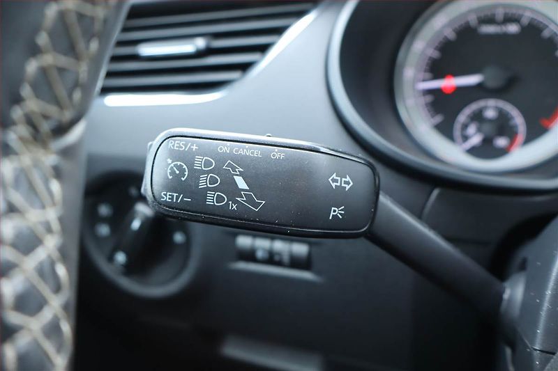 Škoda Octavia (2015) Edition 1.6 TDI, Automat - fotka 23 z 25