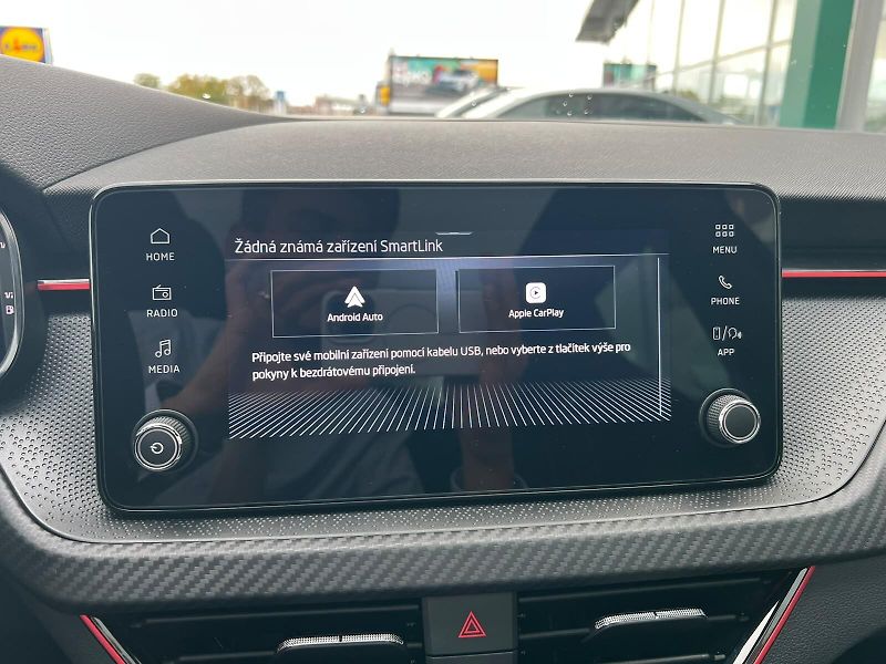 Škoda Scala Monte Carlo 1,0 TSI 85KW DSG - fotka 13 z 25