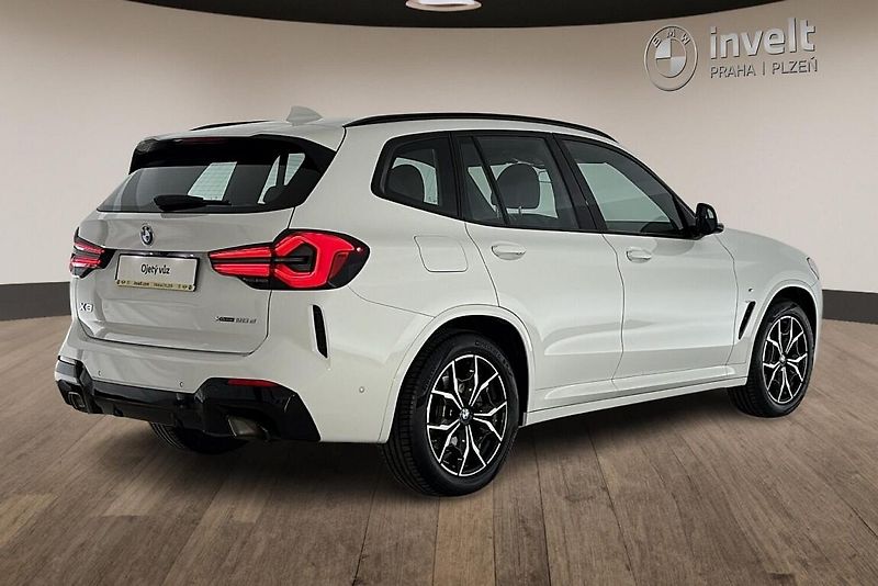 BMW X3 xDrive20d - fotka 3 z 26