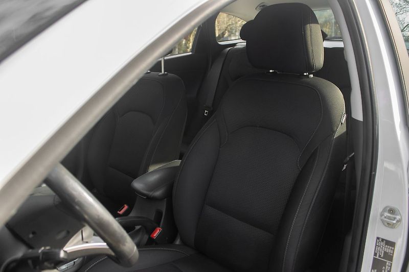 Hyundai i30 - fotka 10 z 29