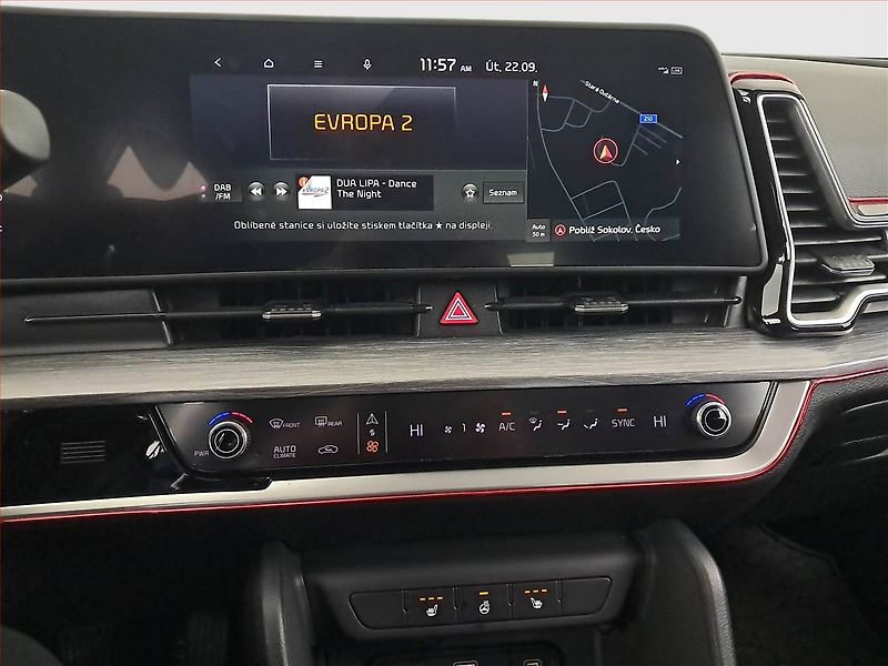 Kia Sportage (2022) 1.6 T-GDI - fotka 12 z 18