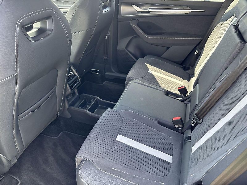Škoda Kodiaq (2025) 2.0 TDI 4x4 DSG Sportline - fotka 7 z 29